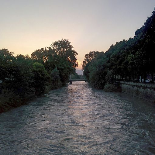 tramonto sul fiume