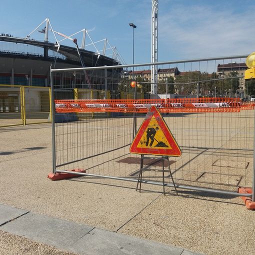 Piazza d'Armi riceve la schiacciata del volley mondiale con qualche toppa