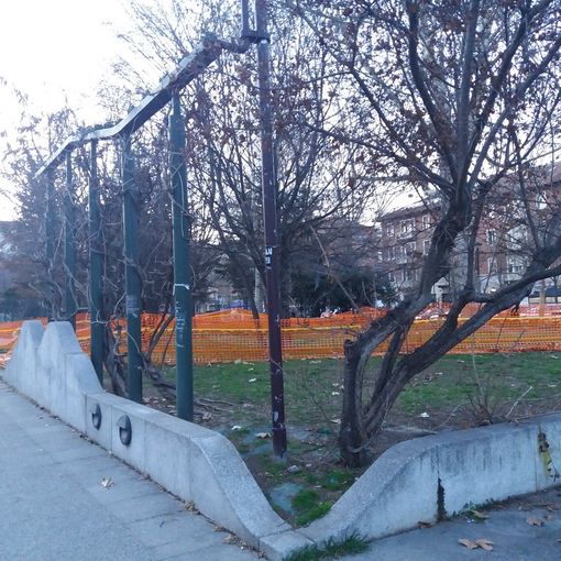 Piazza Galimberti, riqualifica quasi conclusa. Ma quale futuro per l'ex bocciofila?