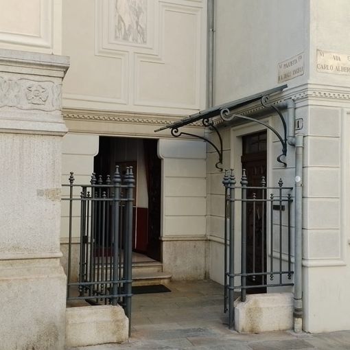 piazzetta piccolissima