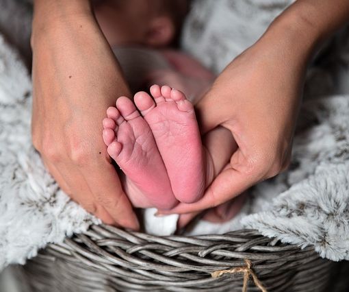 L'Asl Città di Torino lancia una ricerca doni per le neo mamme in isolamento