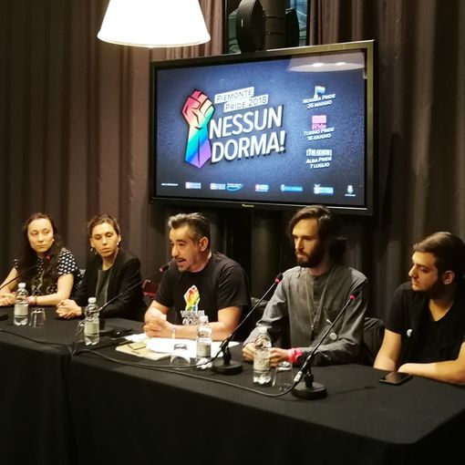 Il Piemonte aspetta il Pride e la Regione annuncia un fondo per le coppie omogenitoriali