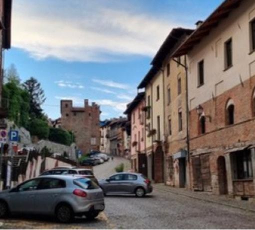 Pinerolo discute sul via libera alle terrazze a tasca nel centro storico