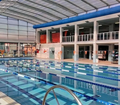 piscina al coperto