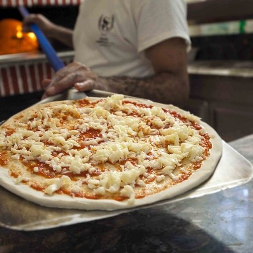 Un noto locale di Nichelino cerca pizzaiolo full-time