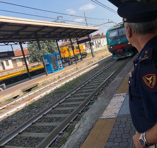 Minor distanziamento su treni e bus extra-urbani, la Regione: &quot;Se non interverrà il Governo, ci sarà un'ordinanza regionale&quot;