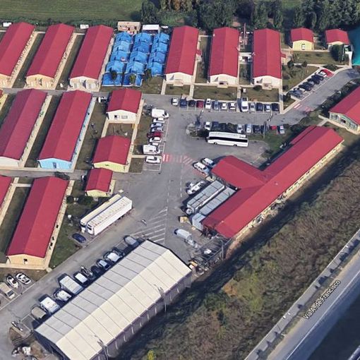 centro polifunzionale settimo