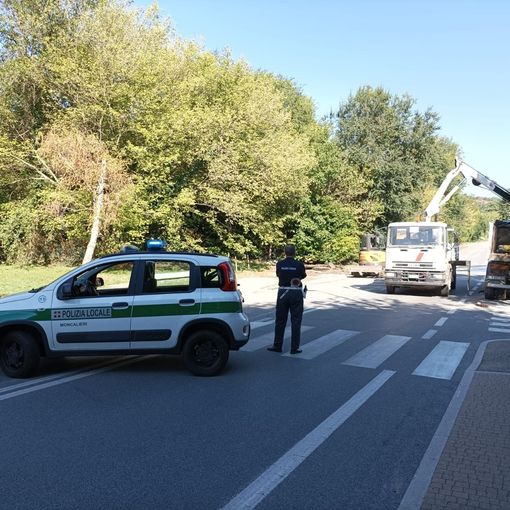 Moncalieri, incidente tra via Cavour e piazza Failla: le conseguenze peggiori per un centauro