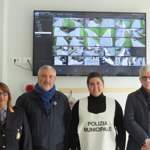 Giaveno, nuova vigilessa e altre telecamere per garantire la sicurezza