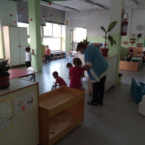 I bambini del polo 0-6 di Mirafiori tornati all’asilo tra misure di sicurezza e voglia di giocare