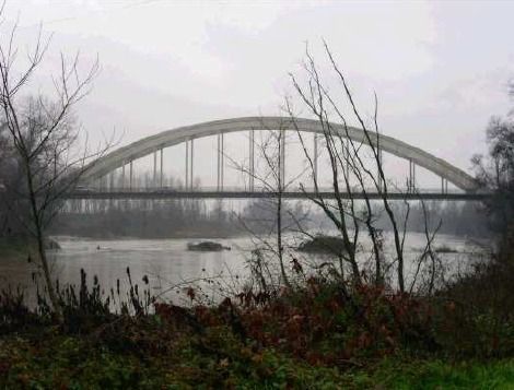 Ponte sul Po di Carignano