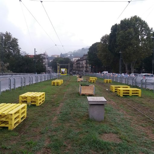 Un calice di vino al tramonto, guardando Superga: ecco il restyling del &quot;nuovo&quot; ponte Regina Margherita [FOTO]