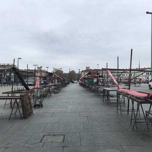 Tutto pronto per Porta Palazzo, commercianti soddisfatti ma non troppo: &quot;Si poteva aprire prima”