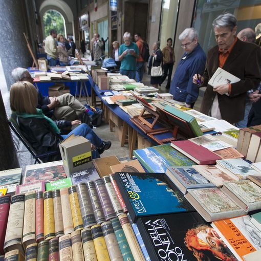 Torna Portici di Carta: da oggi a Torino 2 km di libreria in centro