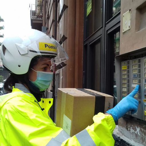 Poste Italiane, anche in provincia di Torino al via le assunzioni di portalettere
