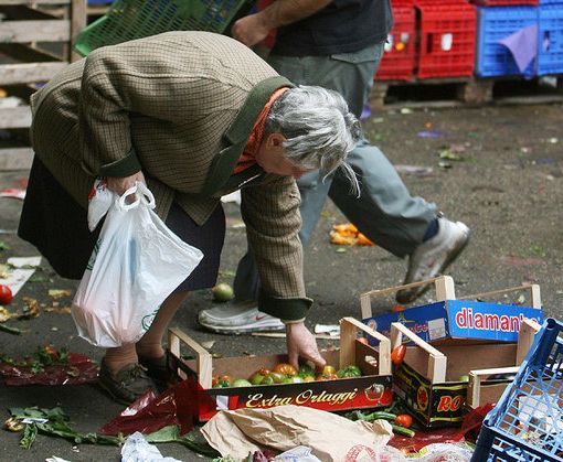 Patto tra pubblico e privato per il contrasto alla povertà: la Città di Torino stanzia oltre 3 milioni di euro