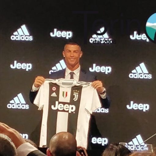 “La Juve non è un passo indietro, è stata una scelta facile. Spero di portare fortuna per vincere la Champions”