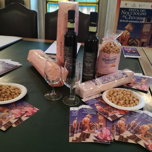 Chivasso fa rima con Nocciolini: torna la grande Festa del dolce tipico (VIDEO)