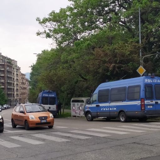 Torino, primo presidio fisso della polizia nel quartiere Aurora. Appendino: “Sicurezza e riqualificazione urbana i nostri assi strategici” [FOTO]
