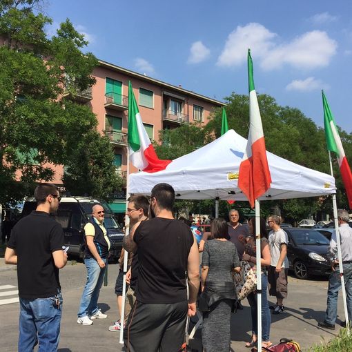 Torino, presidio contro gli occupanti ex Moi:&quot;Schifo intollerabile&quot;