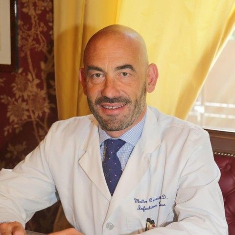 Coronavirus, gestione della malattia a domicilio, Bassetti: &quot;I protocolli sono semplici. Se non si prescrive nulla in molti casi è meglio&quot;