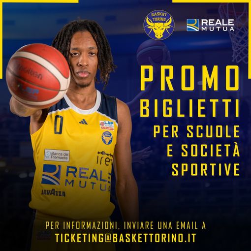 giocatore di basket su manifesto