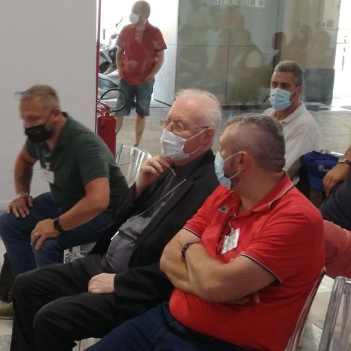 nosiglia e operai ex embraco