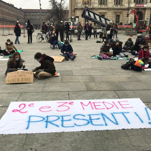 I docenti di Scienze della formazione chiedono a Cirio di riaprire le scuole medie, l'ordine dei Medici d'accordo con la Regione: &quot;Proseguire con la dad&quot;