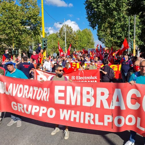 protesta lavoratori embraco a firenze