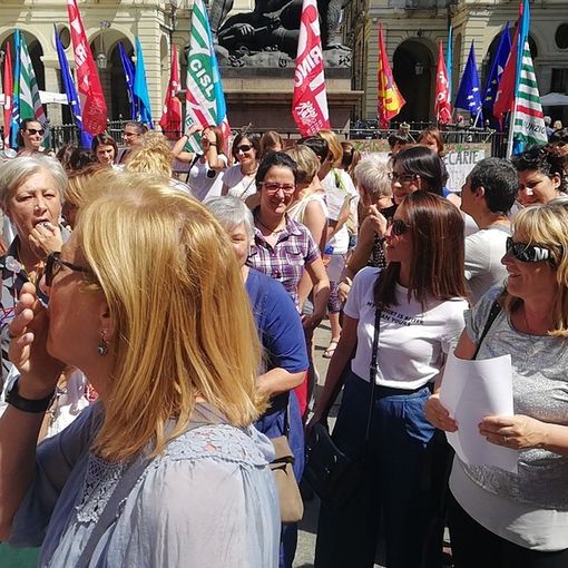 Domani presidio delle educatrici comunali a Torino