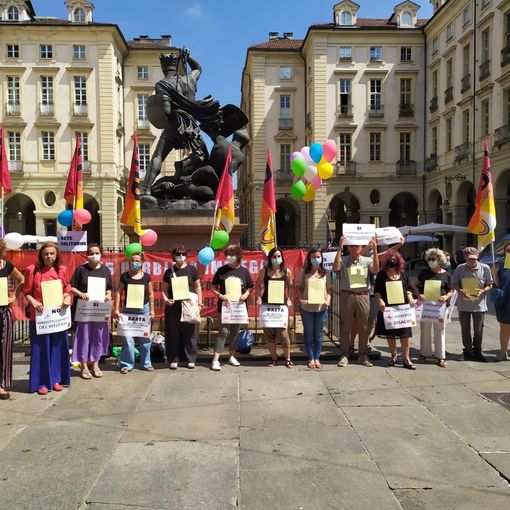 La rabbia degli operatori sociali precari del Comune di Torino: &quot;Vogliamo certezze sulle graduatorie&quot; (VIDEO)