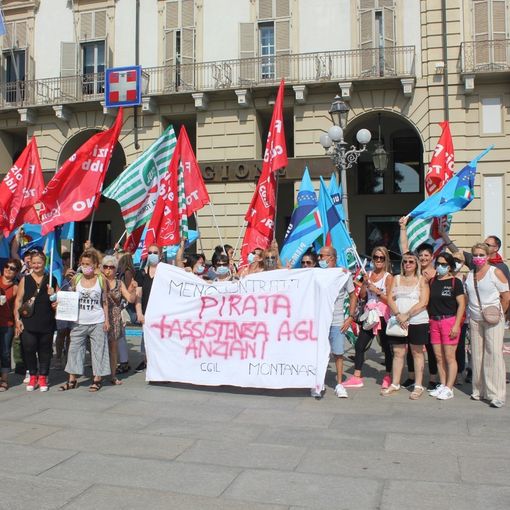 protesta oss e lavoratori assistenza