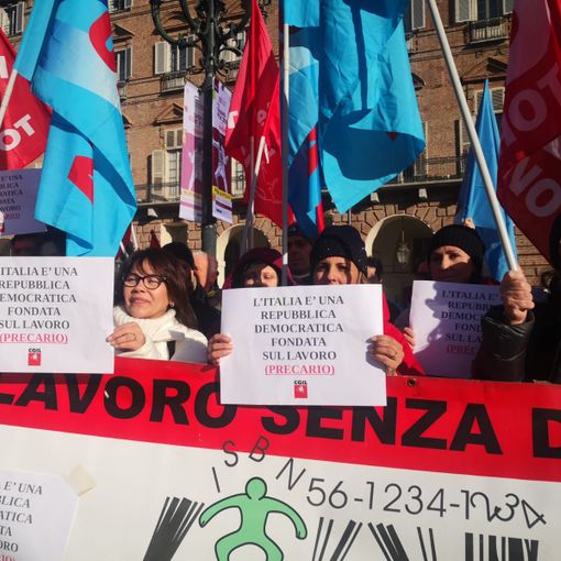 manifestazione sindacale piazza Castello