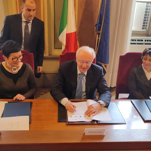 Prefettura, Comune, scuole, forze dell'ordine, Vigili del Fuoco e giornalisti insieme per l'educazione civica dei giovani