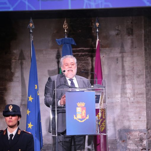 Polizia, in 40 giorni arrestate 241 persone e sequestrati 15 kg di droga