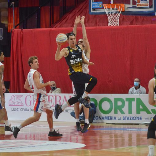 Allenamento congiunto tra Reale Mutua Basket Torino e Unahotels Reggio Emilia