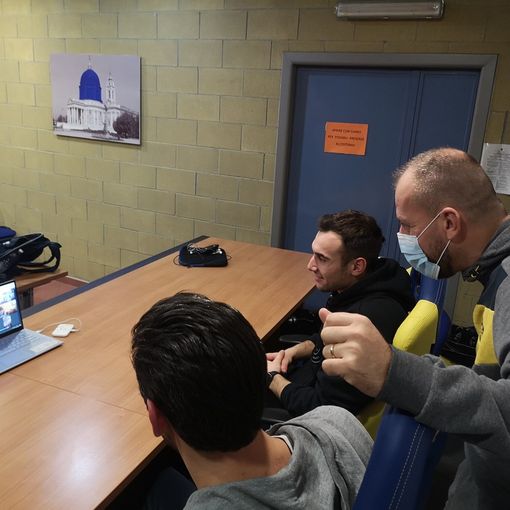 Basket: coach Cavina, Campani e Cappelletti incontrano i ragazzi di Casa Oz