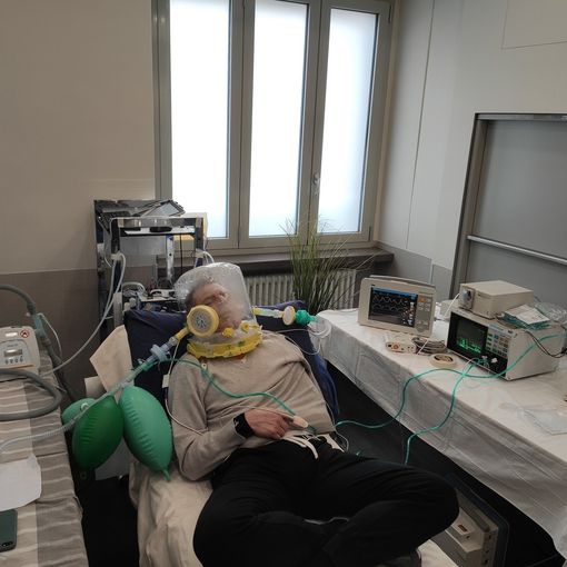 Nuovo respiratore per ventilare i polmoni