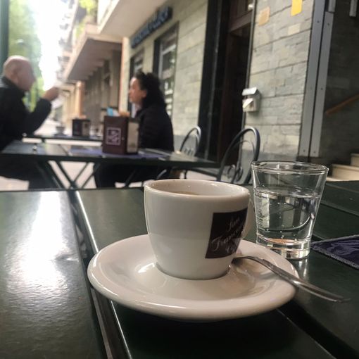 La riapertura dei bar e in particolare dei dehors, con il ritorno alla zona gialla