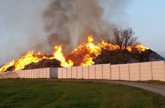 Incendio ex Annovati di Frossasco: i cittadini da un legale