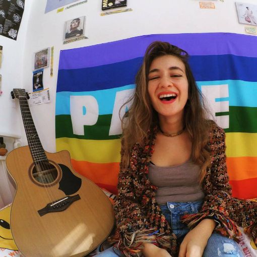 Rossana De Pace e la sua musica che esorcizza i sentimenti negativi