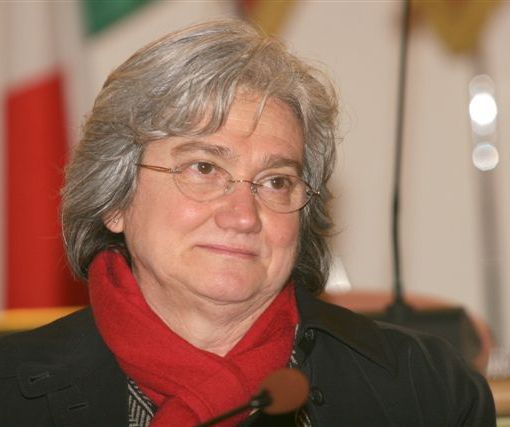 All'inaugurazione del parco Tina Anselmi di Chivasso l'ex ministra Rosy Bindi