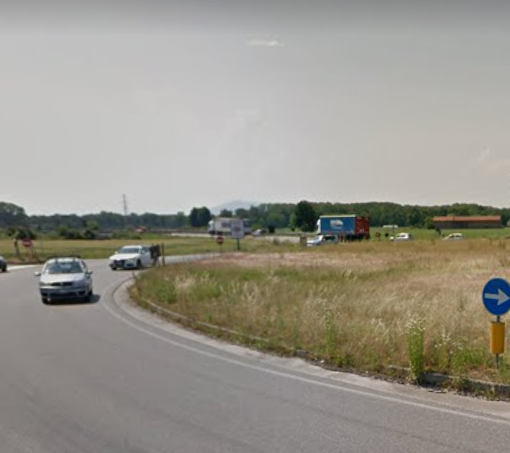 Incidente a Vinovo: alla rotonda dell'ippodromo perde la vita un uomo di 52 anni