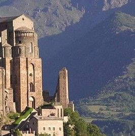 Libri, spettacoli e mercatini per il weekend di Chantar l'Uvèrn