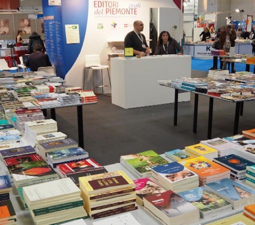 Padiglione 4 Salone del Libro, Leon: &quot;Qualcosa non ha funzionato: sconti del 50% agli espositori&quot;