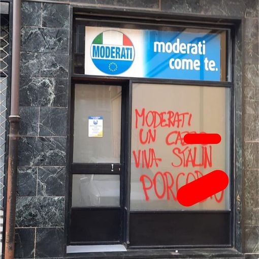 Imbrattata la sede dei Moderati. Magliano e Salerno: &quot;Rispondiamo con un sorriso&quot;