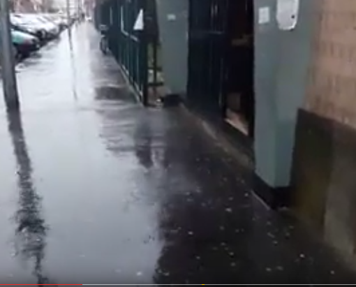 Allagato l'ingresso della Succursale Sandro Pertini, Magliano: &quot;Lavori fatti male?&quot; (VIDEO)