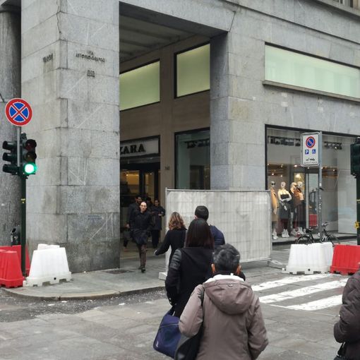 Regalo di Natale in anticipo: torna il semaforo tra via Roma e via Gramsci