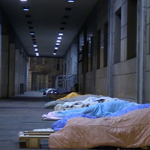 accampamenti di clochard in centro città