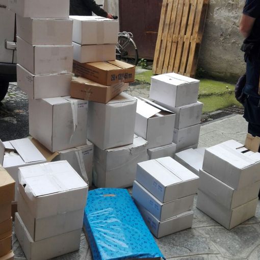 Polizia municipale, sequestrate 64mila buste di plastica non biodegradabili